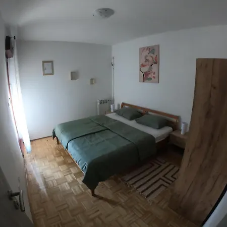 Ena Apartment